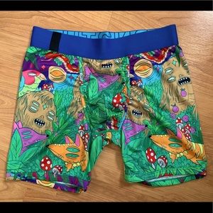 BN3TH Men’s Small with B3DRY Technology